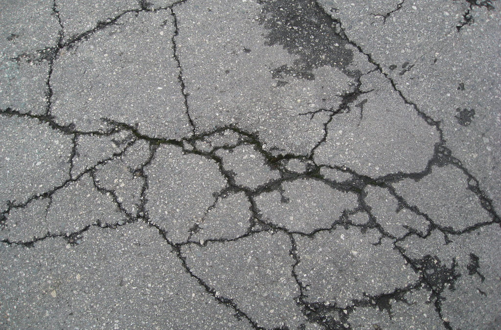 Top 5 Reasons Why Your Pavement is Cracked